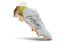 Carregar imagem no visualizador da galeria, Puma Future 9 Ultimate SG - Whiteout
