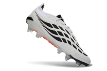 Carregar imagem no visualizador da galeria, Adidas Predator 26 Elite SG - Chaos vs Control
