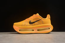 Carregar imagem no visualizador da galeria, NIKE VOMERO PREMIUM
