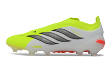 Carregar imagem no visualizador da galeria, Adidas Predator 26 Elite LL FG
