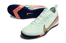 Carregar imagem no visualizador da galeria, Nike Mercurial Air Zoom Vapor 16 Pro Society - CR7

