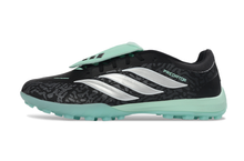Carregar imagem no visualizador da galeria, Adidas Predator League 26 Society
