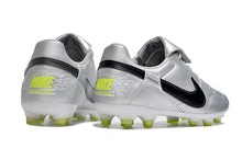 Carregar imagem no visualizador da galeria, Nike Premier 3 FG Elite - Prata
