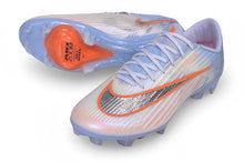 Carregar imagem no visualizador da galeria, Nike Air Zoom Mercurial Superfly 11 Elite FG
