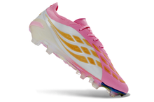 Carregar imagem no visualizador da galeria, Adidas Predator 26 Elite FG - Rosa

