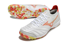 Carregar imagem no visualizador da galeria, Mizuno Morelia Neo Sala β Society -  Colors

