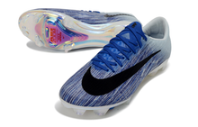 Carregar imagem no visualizador da galeria, Nike Air Zoom Mercurial Superfly 11 Elite FG
