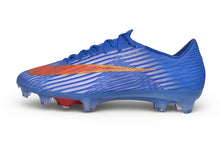 Carregar imagem no visualizador da galeria, Nike Air Zoom Mercurial Superfly 11 Elite FG
