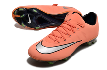 Carregar imagem no visualizador da galeria, Nike Mercurial Vapor 10 Elite FG - Salmão
