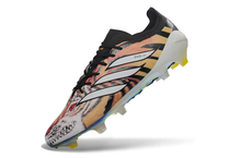 Carregar imagem no visualizador da galeria, Adidas Predator 26 Elite FG
