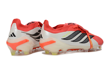 Carregar imagem no visualizador da galeria, Adidas Predator 26 Elite Tongue FG
