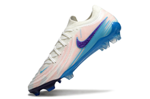 Carregar imagem no visualizador da galeria, Nike Phantom GX2 Elite FG

