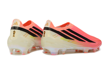 Carregar imagem no visualizador da galeria, Adidas F50 Elite Hyperfast Laceless FG - Road to Glory
