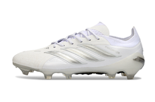 Carregar imagem no visualizador da galeria, Adidas Predator 26 Elite FG
