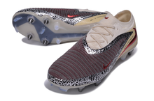Carregar imagem no visualizador da galeria, Nike Phantom 6 Elite SG Trava Mista - United 03
