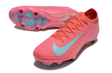 Carregar imagem no visualizador da galeria, Nike Air Zoom Mercurial Vapor 16 Elite SG TRAVA MISTA - Mad Energy
