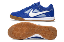 Carregar imagem no visualizador da galeria, Nike SB Gato Futsal - Azul

