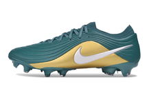 Carregar imagem no visualizador da galeria, Nike Tiempo Maestro Elite FG - Verde Dourado

