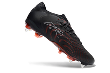 Carregar imagem no visualizador da galeria, Puma Future 9 Ultimate SG - Preto Vermelho
