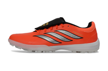 Carregar imagem no visualizador da galeria, Adidas Predator League 26 Society
