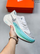 Carregar imagem no visualizador da galeria, Tênis Nike ZoomX VaporFly - CLIQUE PARA VER MAIS CORES
