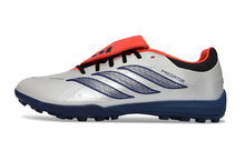 Carregar imagem no visualizador da galeria, Adidas Predator League 26 Society
