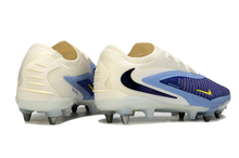 Carregar imagem no visualizador da galeria, Nike Phantom 6 Elite SG Trava Mista - Fear Nothing
