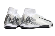 Carregar imagem no visualizador da galeria, Nike Air Zoom Mercurial Superfly 10 Elite Futsal
