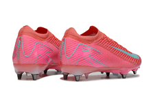 Carregar imagem no visualizador da galeria, Nike Air Zoom Mercurial Vapor 16 Elite SG TRAVA MISTA - Mad Energy
