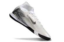 Carregar imagem no visualizador da galeria, Nike Air Zoom Mercurial Superfly 10 Elite Futsal
