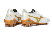 Carregar imagem no visualizador da galeria, Mizuno Morelia Neo IV Made In Japan FG - Branco Dourado
