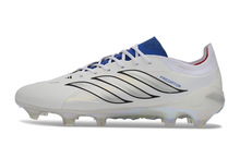 Carregar imagem no visualizador da galeria, Adidas Predator 26 Elite FG
