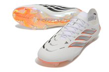 Carregar imagem no visualizador da galeria, Adidas Predator 26 Elite FG
