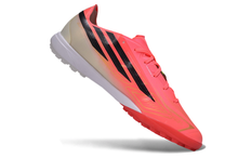 Carregar imagem no visualizador da galeria, Adidas F50 HYPERFAST Pro Society TF - Road to Glory
