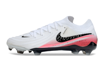 Carregar imagem no visualizador da galeria, Nike Phantom GX2 Elite FG - Branco Rosa
