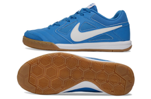 Carregar imagem no visualizador da galeria, Nike SB Gato Futsal - Azul
