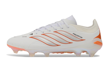 Carregar imagem no visualizador da galeria, Adidas Predator 26 Elite FG
