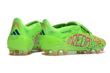 Carregar imagem no visualizador da galeria, Adidas Predator 25 Elite Tongue FG - Verde
