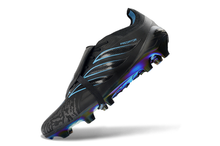 Carregar imagem no visualizador da galeria, Adidas Predator 26 Elite Tongue FG - Preto
