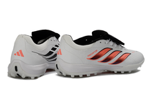 Carregar imagem no visualizador da galeria, Adidas Predator League 26 Society
