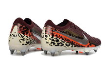 Carregar imagem no visualizador da galeria, Nike Air Zoom Mercurial Vapor 16 Elite SG TRAVA MISTA
