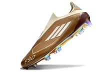 Carregar imagem no visualizador da galeria, Adidas F50 Elite Laceless FG - Messi x Bunny
