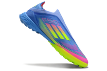 Carregar imagem no visualizador da galeria, Adidas F50 Elite Laceless Society - Celestial Victory

