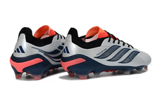 Carregar imagem no visualizador da galeria, Adidas Predator 26 Elite FG
