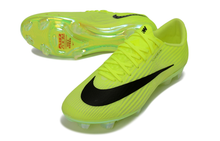 Carregar imagem no visualizador da galeria, Nike Air Zoom Mercurial Superfly 11 Elite FG
