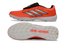 Carregar imagem no visualizador da galeria, Adidas Predator League 26 Society
