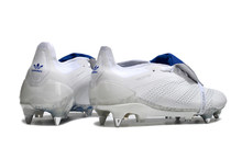 Carregar imagem no visualizador da galeria, Adidas Predator Elite Tongue SG - David Beckham
