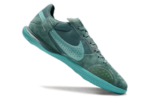 Carregar imagem no visualizador da galeria, Nike Street Gato Futsal - Verde
