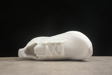 Carregar imagem no visualizador da galeria, ADIDAS ULTRABOOST 5X
