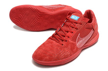 Carregar imagem no visualizador da galeria, Nike Street Gato Futsal - Vermelho
